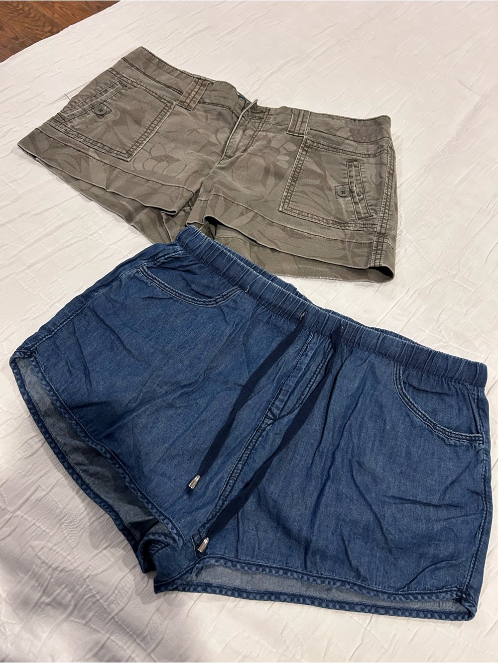 American Eagle Outfitters Camo and Blue Denim Drawstring Shorts